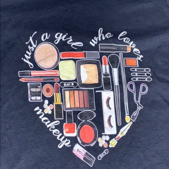 Just a girl who loves make-up MUA black t-shirt small - Picture 4 of 6